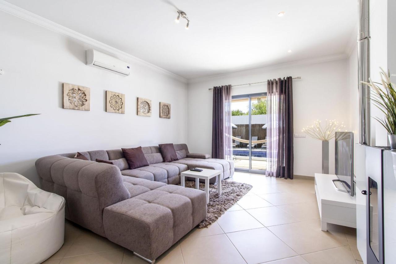 אלמנסיל Villa Maya מראה חיצוני תמונה